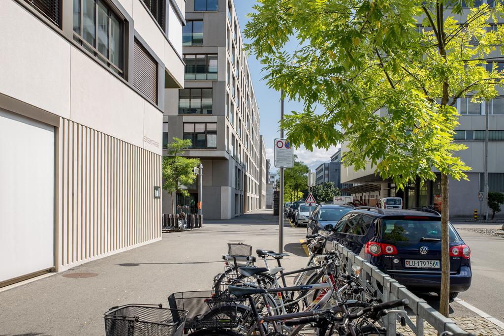 Central Apartments Lucerne Phòng bức ảnh