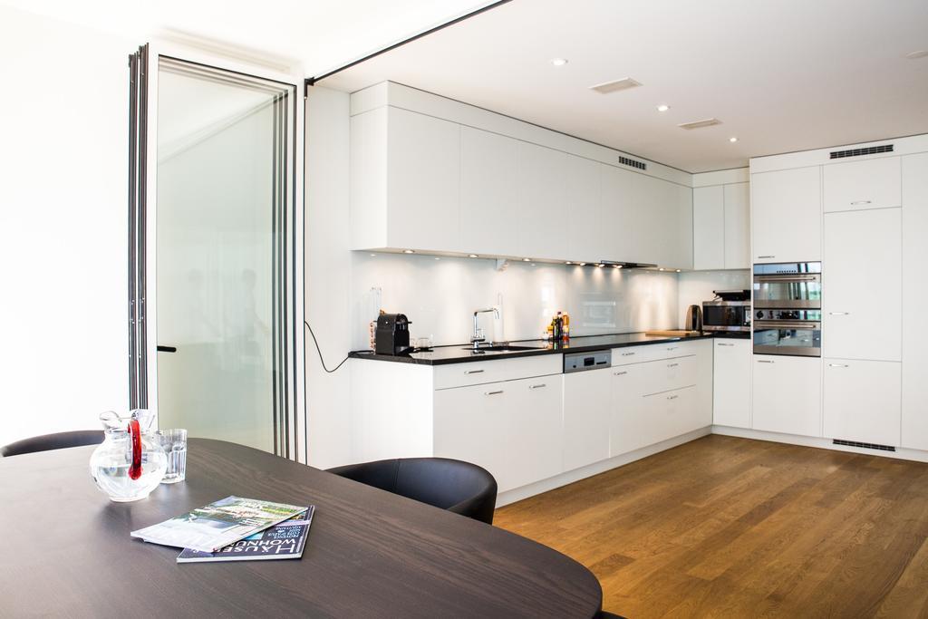 Central Apartments Lucerne Phòng bức ảnh