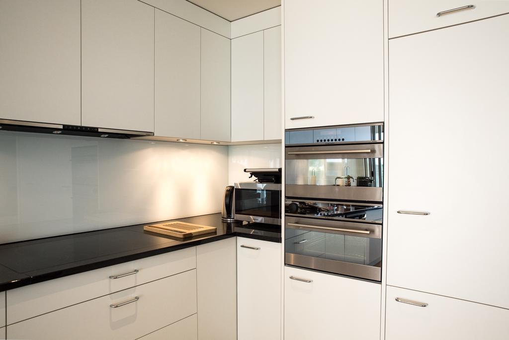 Central Apartments Lucerne Phòng bức ảnh